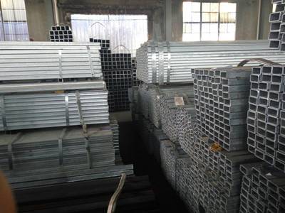 镀锌方管